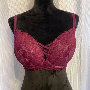 Torrid mauve lace bra size 40C